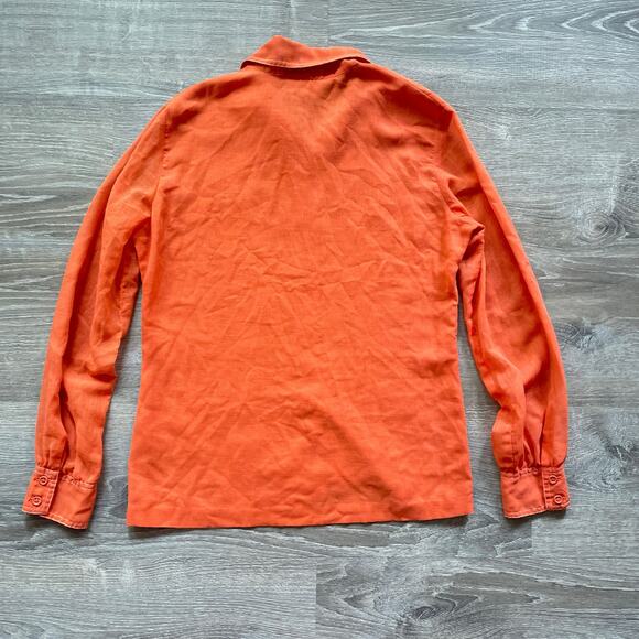 Vintage 70s Orange Button Up Shirt / Sz M / CRYSTAL PLUS / Boho / Dagger Collar - Picture 2 of 6